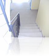10 - Treppe Fliesen